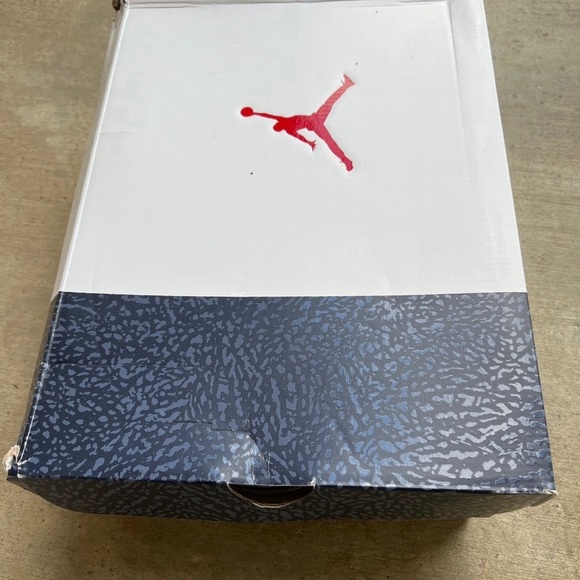 Jordan Retro 3 Denim SE Fire Red 11.5 - Picture 7 of 10